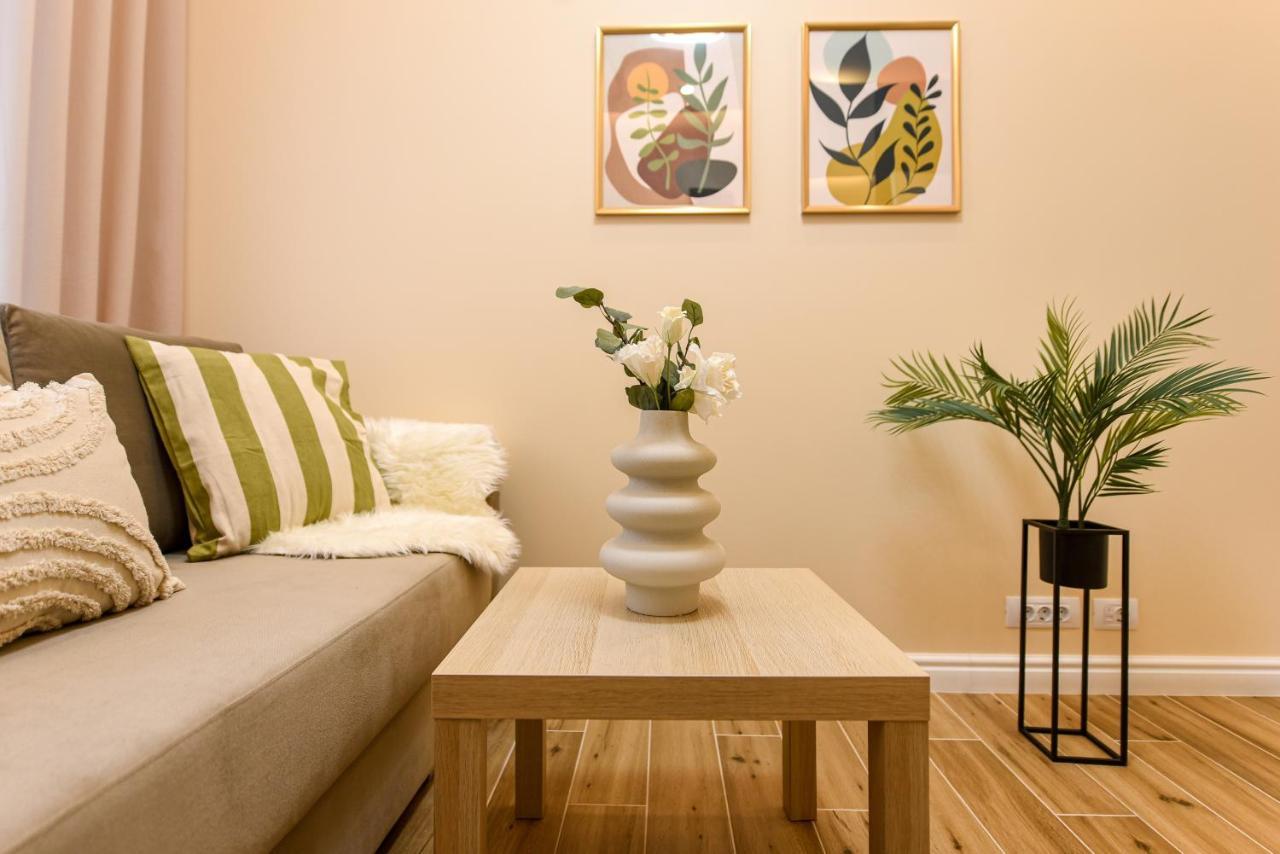 Green Leafy Brasov - Ideal 2 Bedroom Apartment Dış mekan fotoğraf