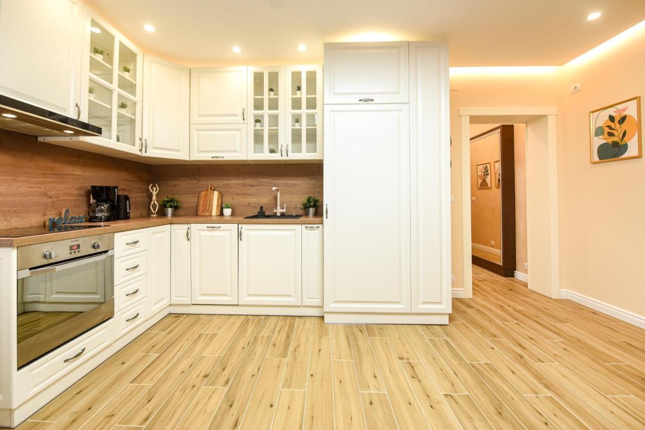 Green Leafy Brasov - Ideal 2 Bedroom Apartment Dış mekan fotoğraf