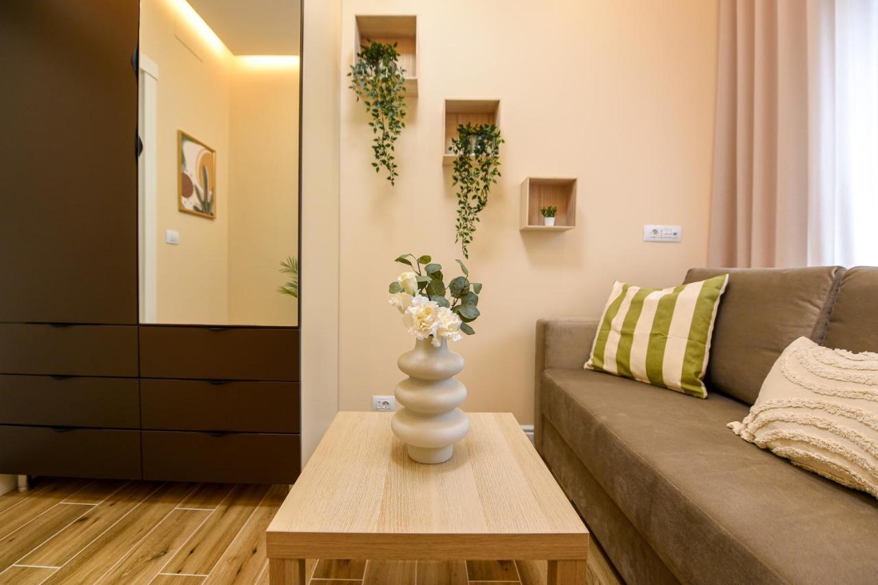 Green Leafy Brasov - Ideal 2 Bedroom Apartment Dış mekan fotoğraf